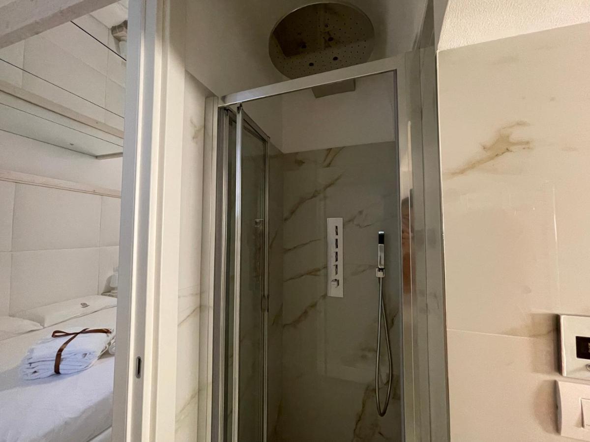 Suite Albatros - Luxury Room Bisceglie Esterno foto