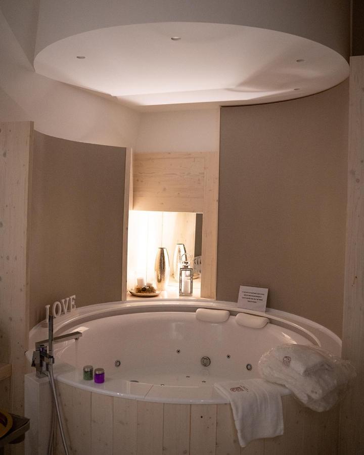 Suite Albatros - Luxury Room Bisceglie Esterno foto