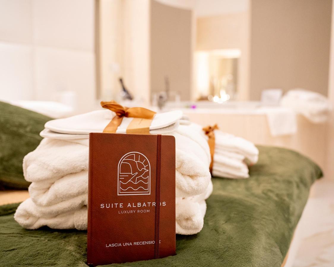 Suite Albatros - Luxury Room Bisceglie Esterno foto